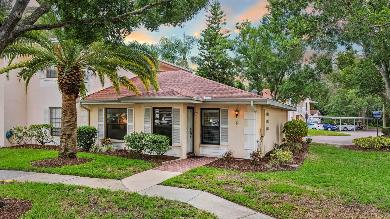 324 KELSEY WAY 4, SUN CITY CENTER, FL, 33573 1 324 KELSEY WAY 4