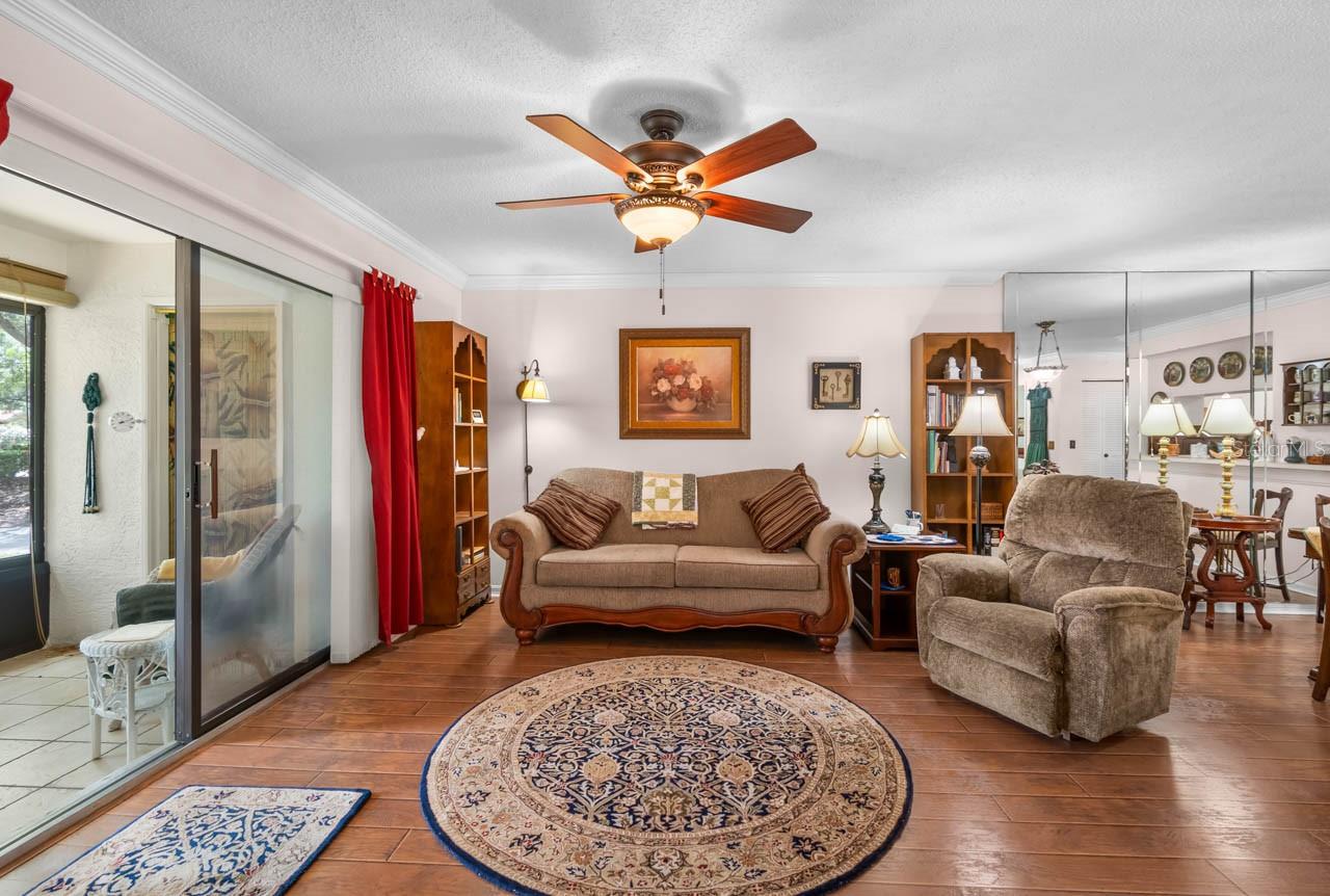 324 KELSEY WAY 4, SUN CITY CENTER, FL, 33573 4 324 KELSEY WAY 4
