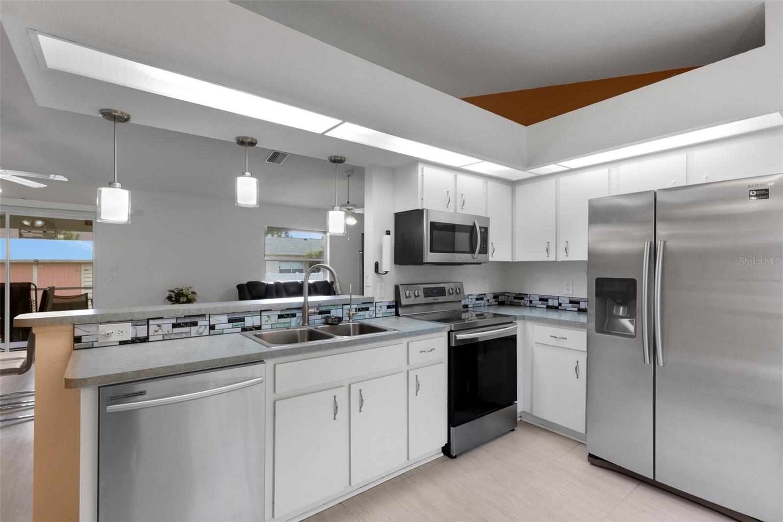 3125 ALBENGA LANE