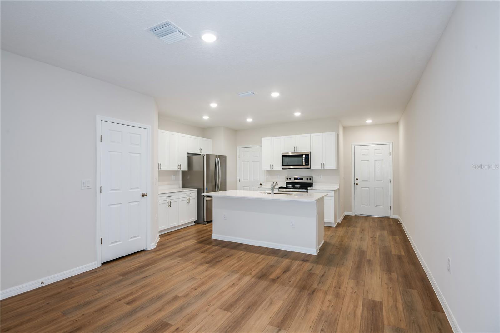 THE GROVE AT CROSSWINDS - Residential