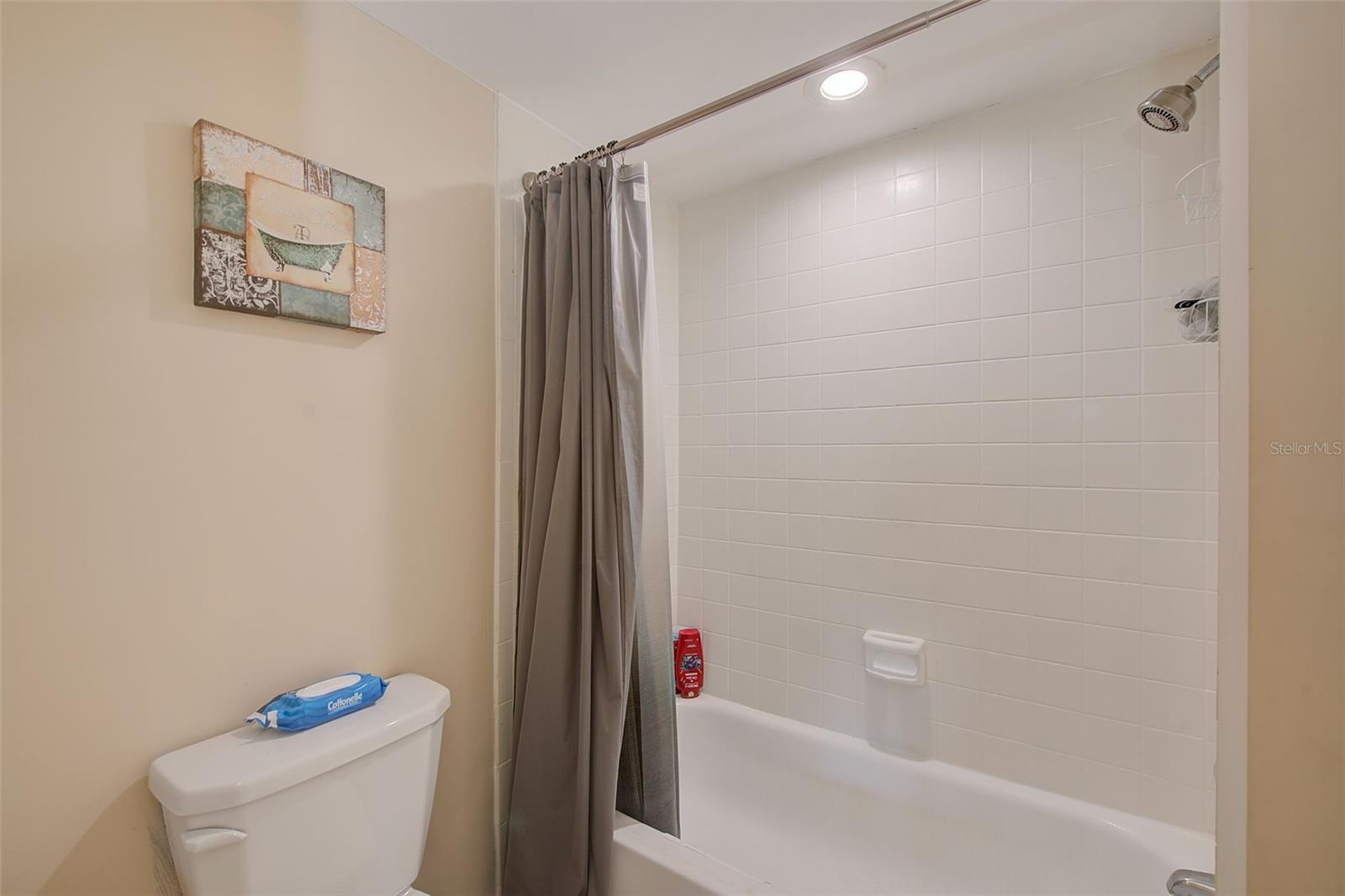 CORDOVA GREENS CONDO - Residential