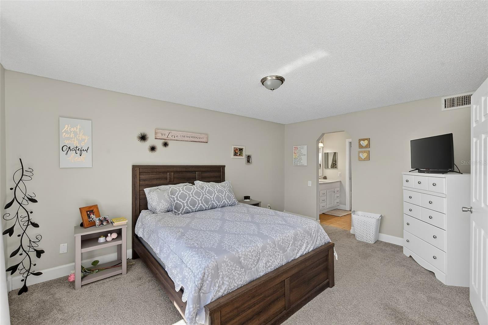 CORDOVA GREENS CONDO - Residential