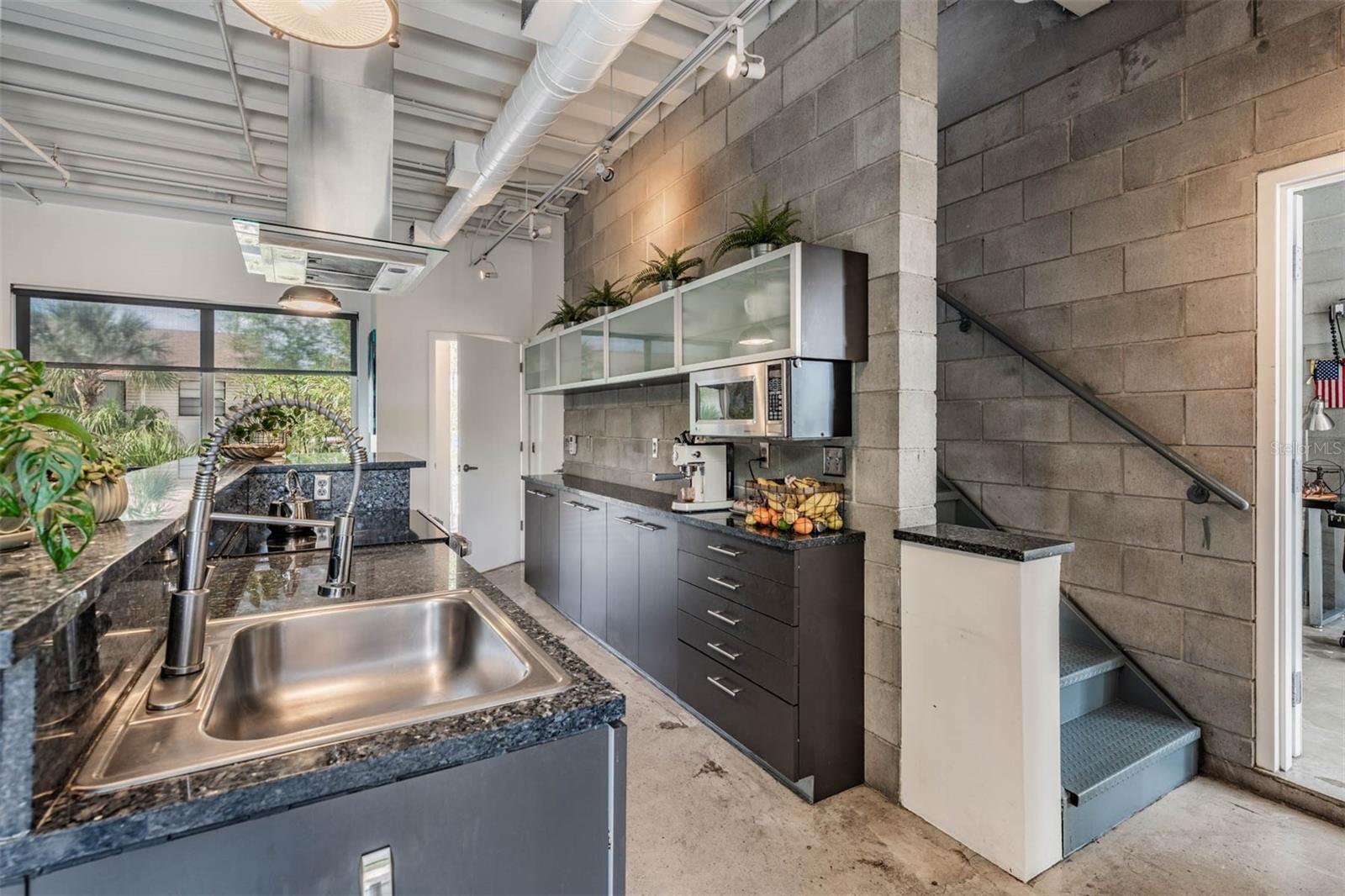 PARKLAND LOFTS - Residential