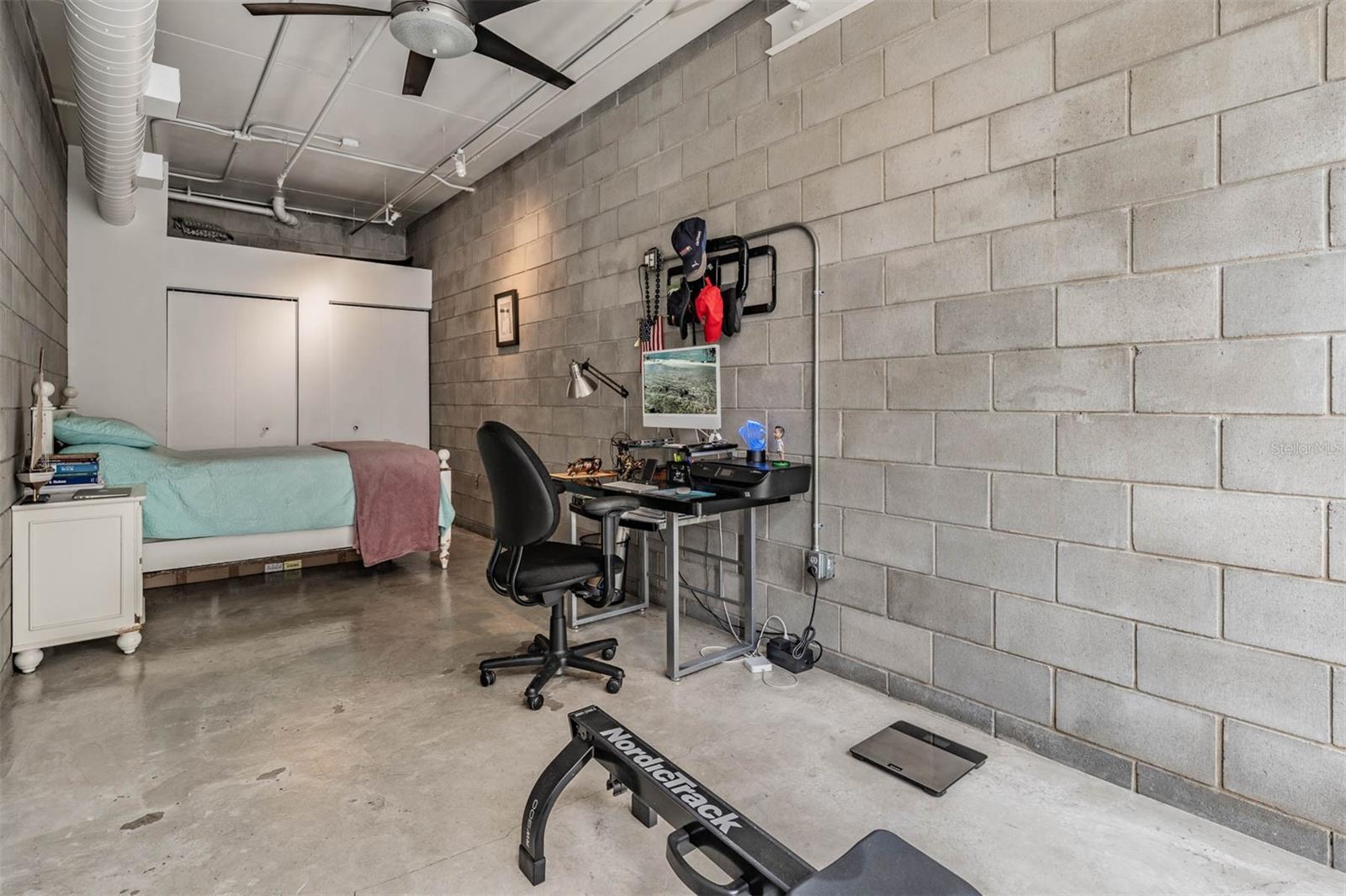PARKLAND LOFTS - Residential