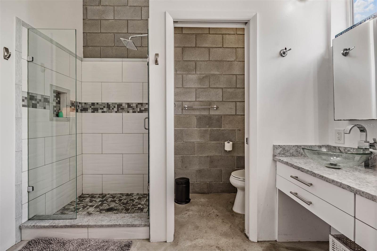 PARKLAND LOFTS - Residential