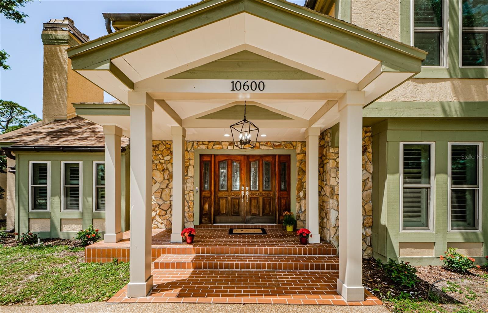 10600 INDIAN HILLS COURT