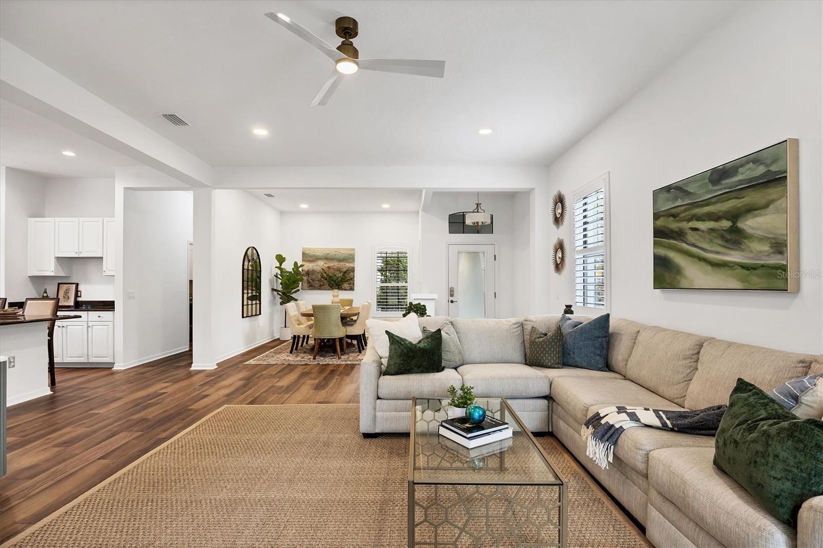 COUNTRY CLUB EAST AT LAKEWD RNCH QQ1 1 - Residential