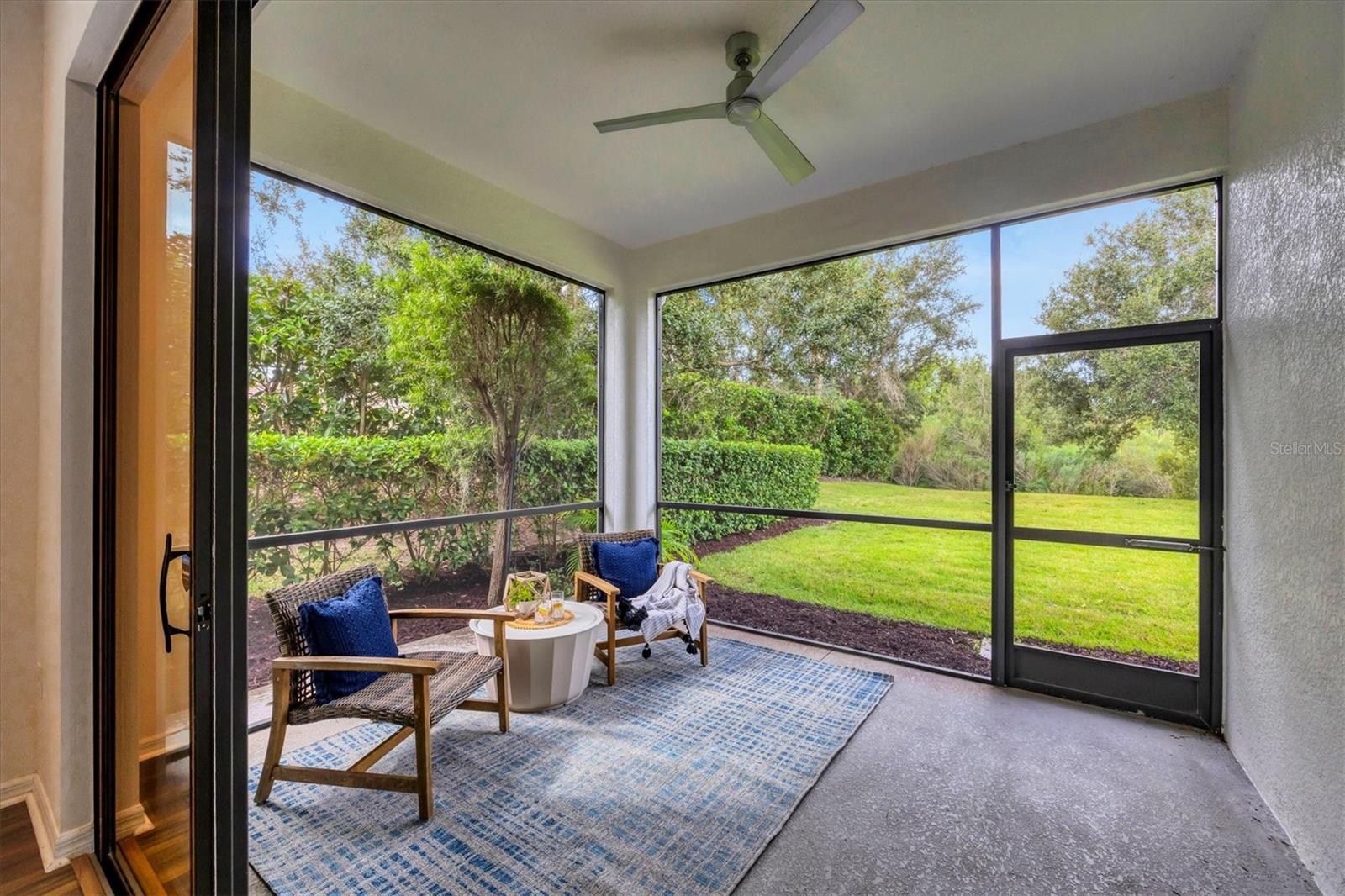 COUNTRY CLUB EAST AT LAKEWD RNCH QQ1 1 - Residential