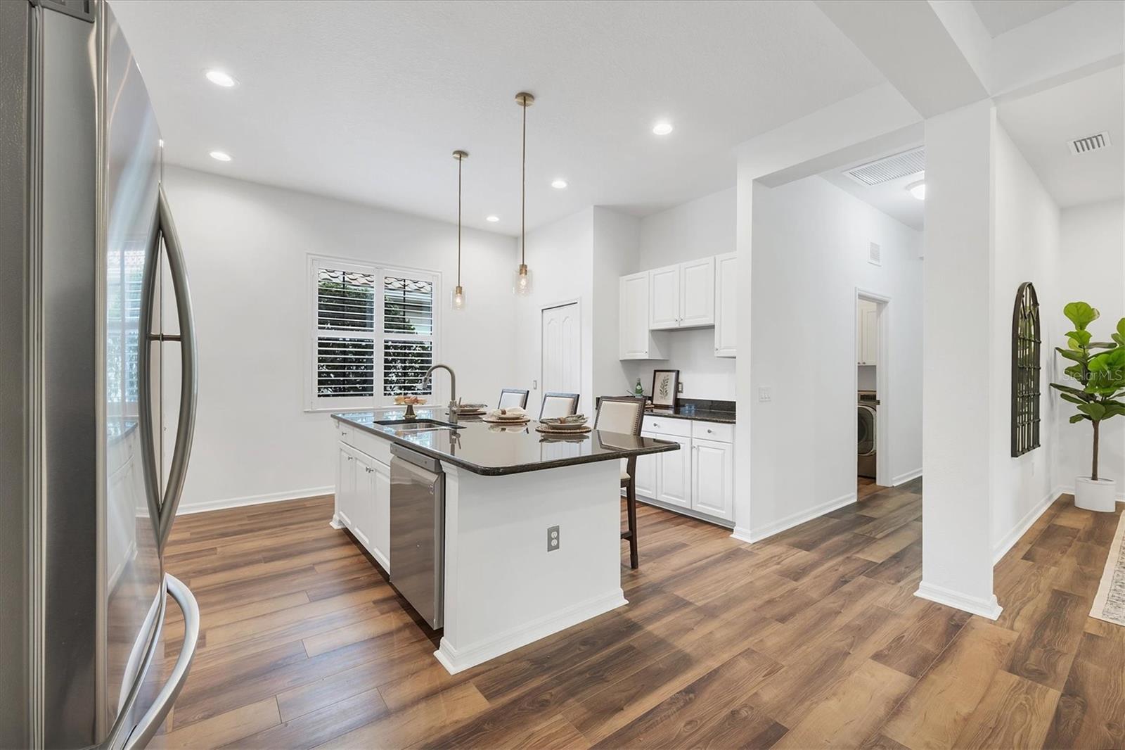 COUNTRY CLUB EAST AT LAKEWD RNCH QQ1 1 - Residential