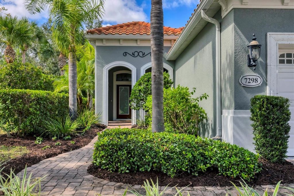 Photo of 7298 Belleisle Glen, Lakewood Ranch, FL 34202 (MLS # A4667663)