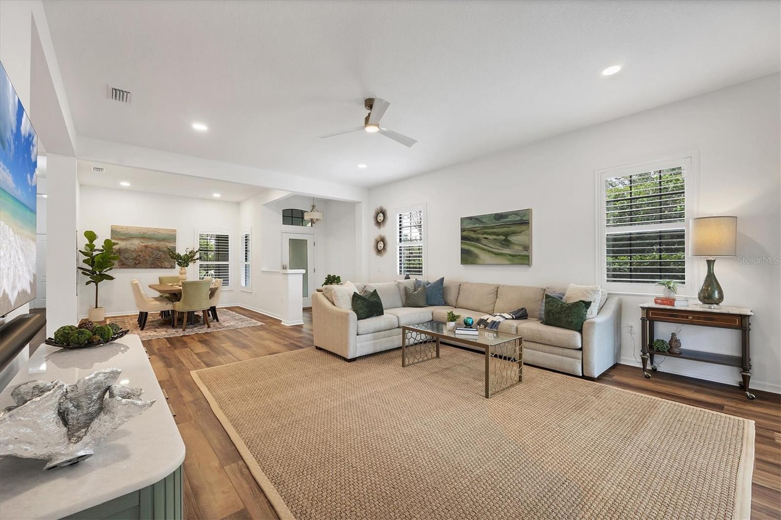 COUNTRY CLUB EAST AT LAKEWD RNCH QQ1 1 - Residential
