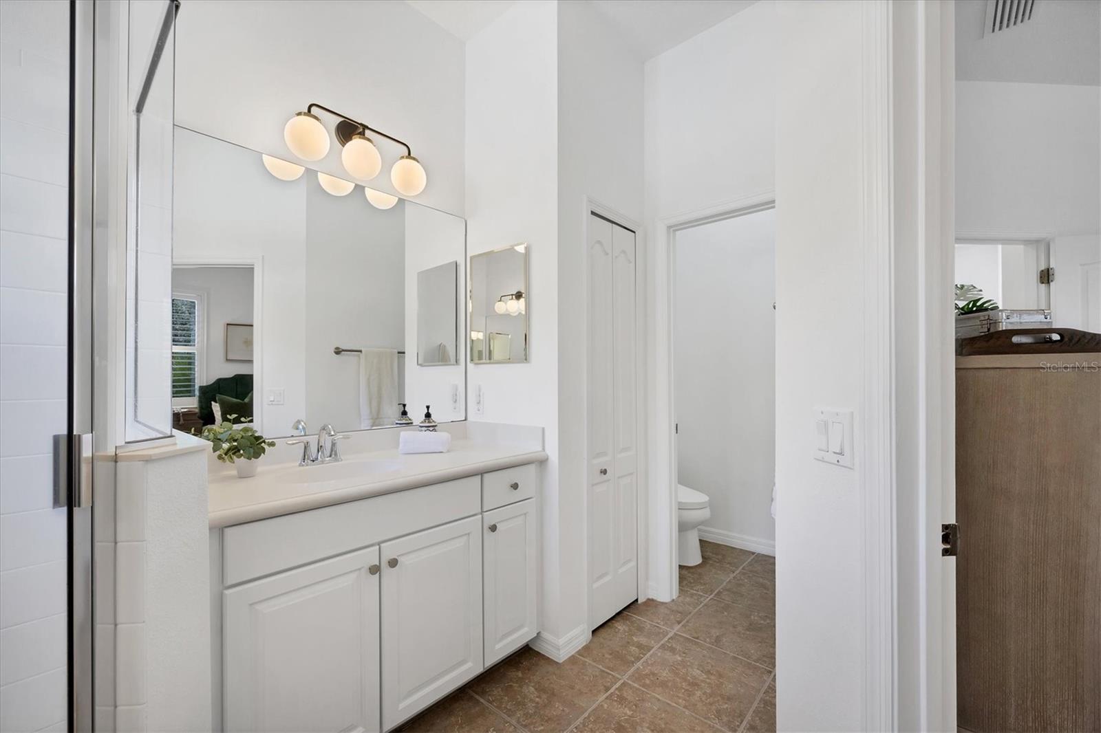 COUNTRY CLUB EAST AT LAKEWD RNCH QQ1 1 - Residential