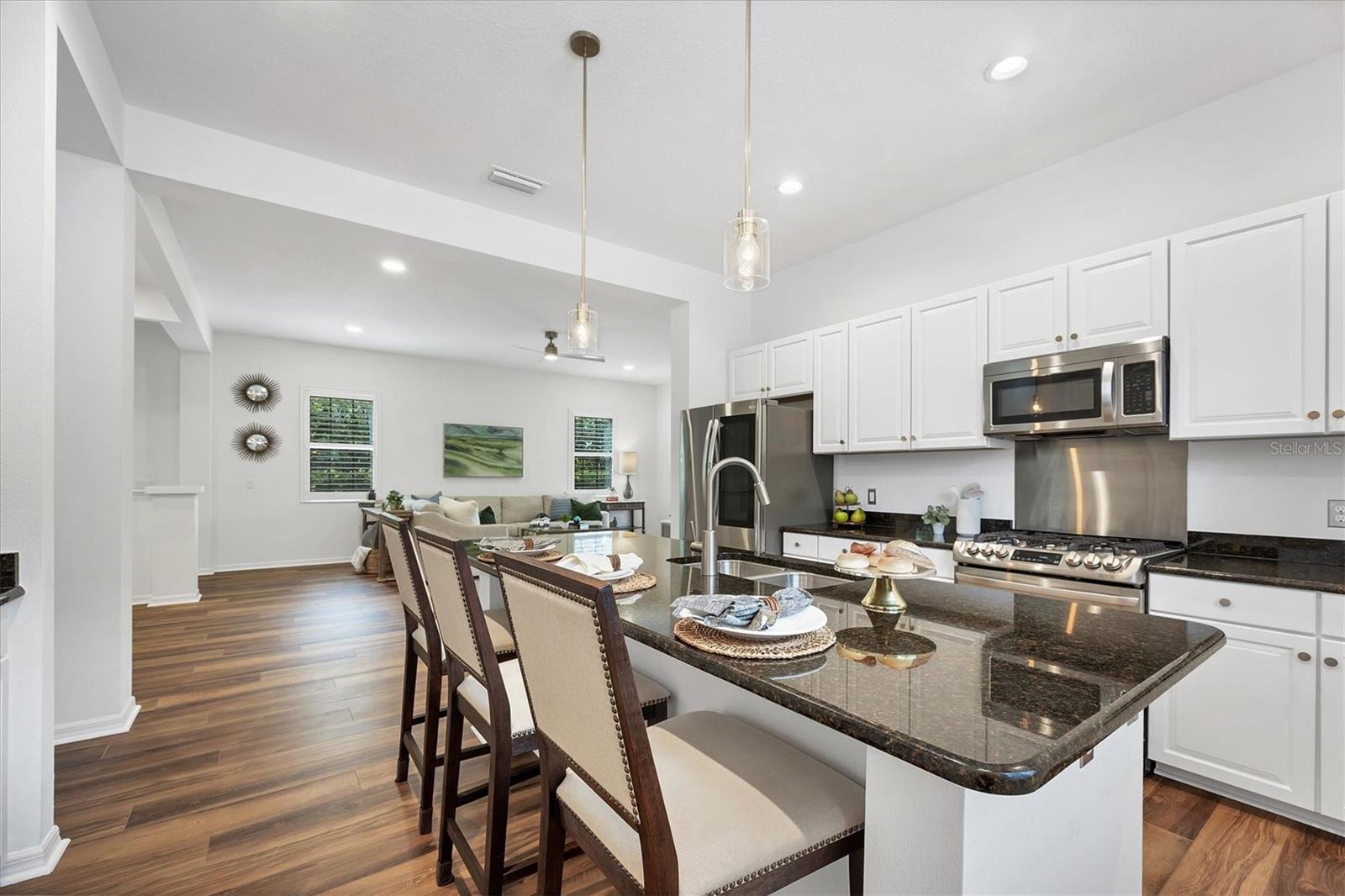 COUNTRY CLUB EAST AT LAKEWD RNCH QQ1 1 - Residential