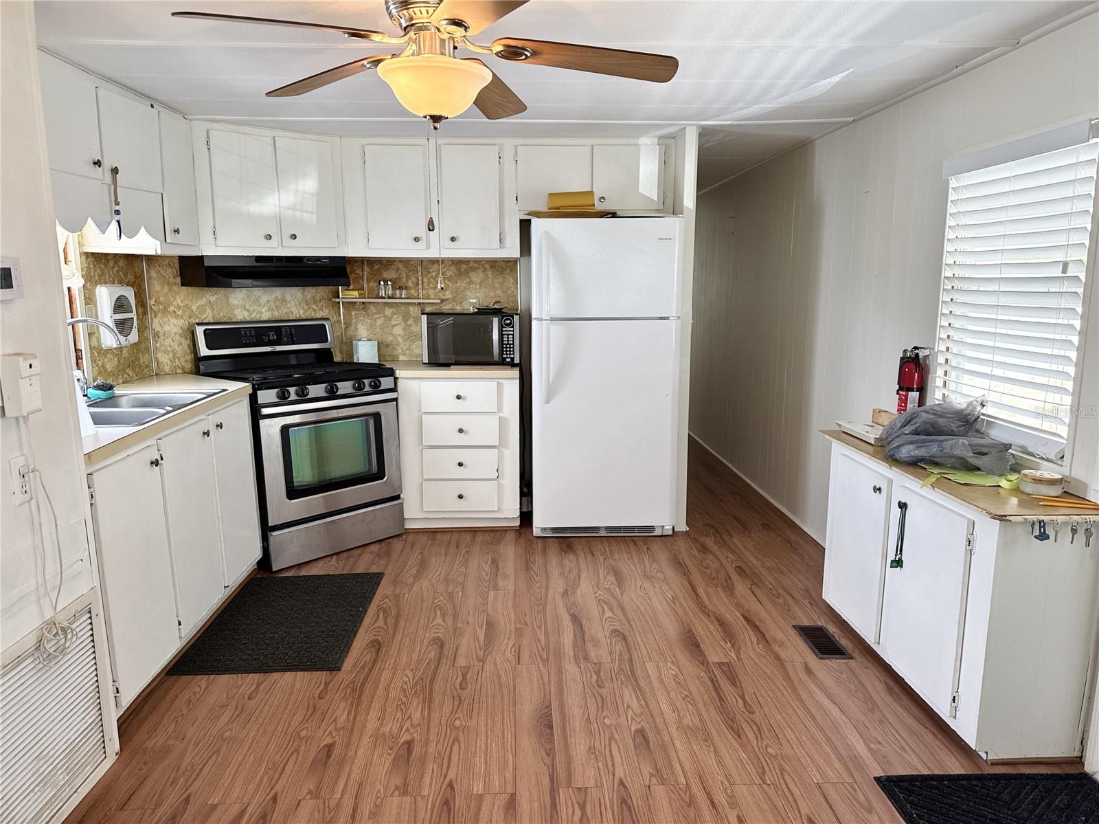 425 MOUNT PINEY AVENUE NE 681