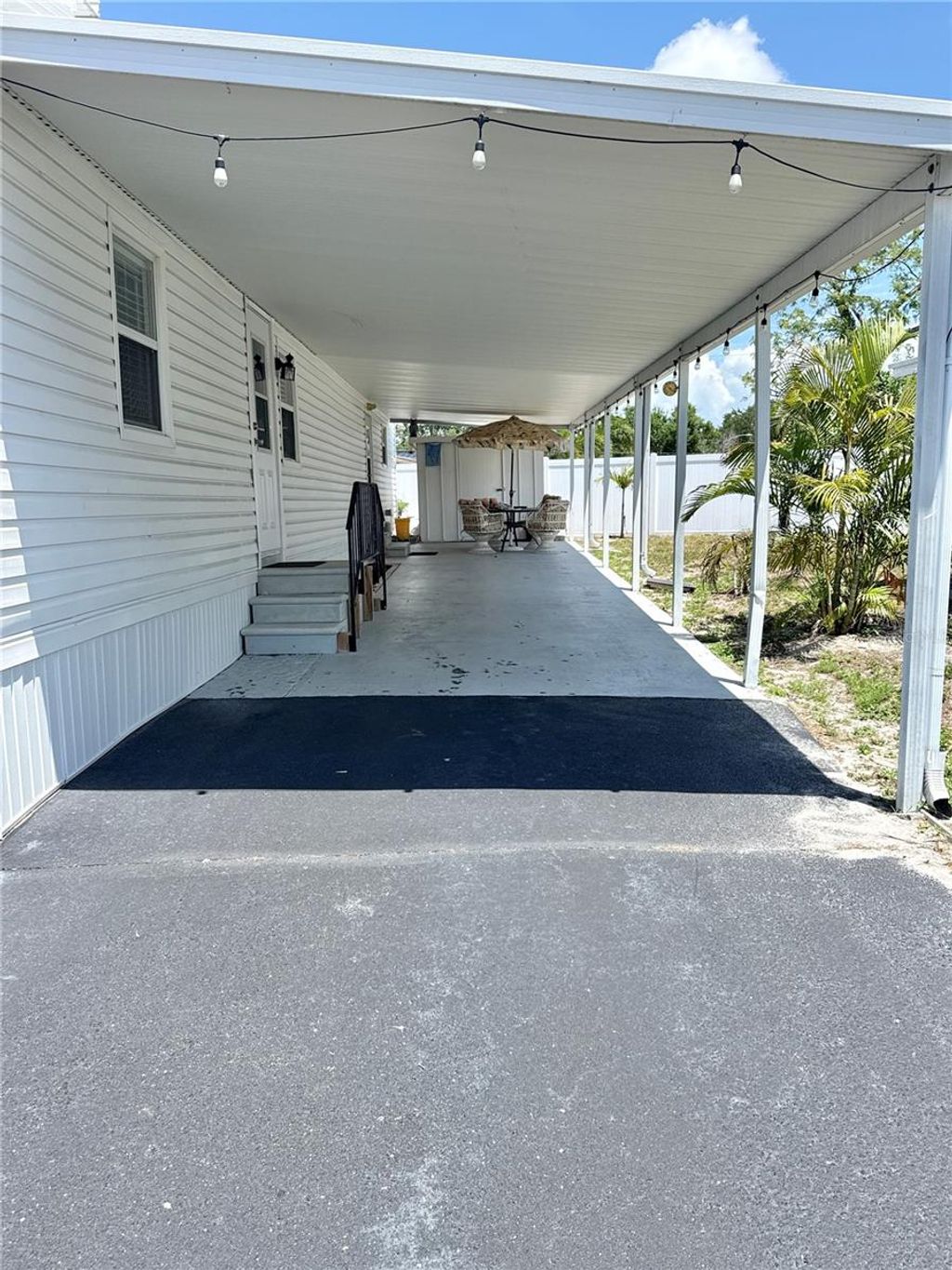Photo of 425 Mount Piney Avenue NE #681, St Petersburg, FL 33702 (MLS # TB8510414)