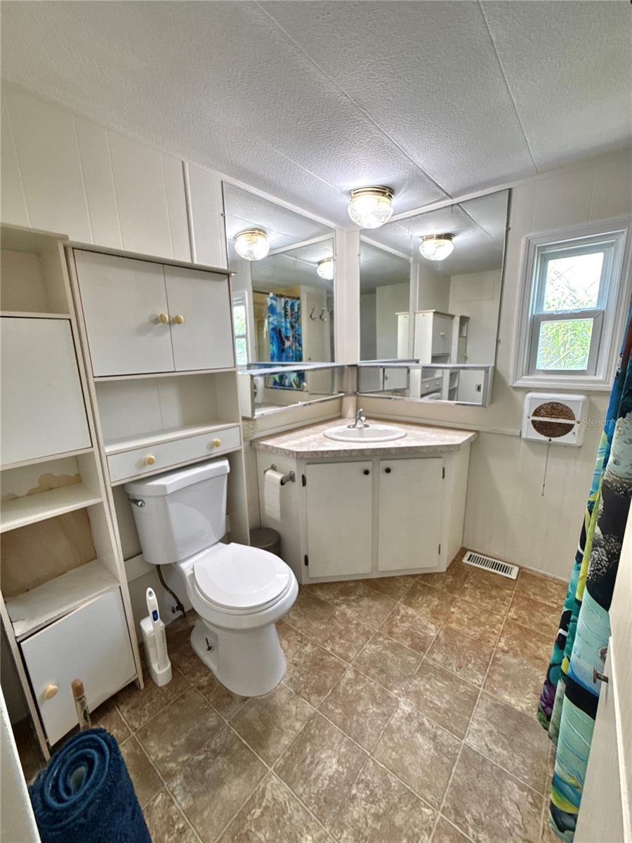 MOBEL AMERICANA MOBILE HOME PARK UNREC - Residential