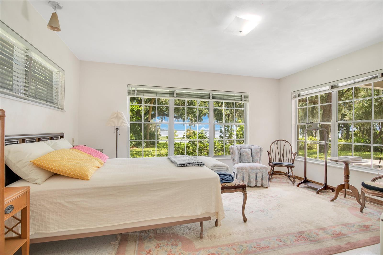 SUMMERPORT BEACH - Residential