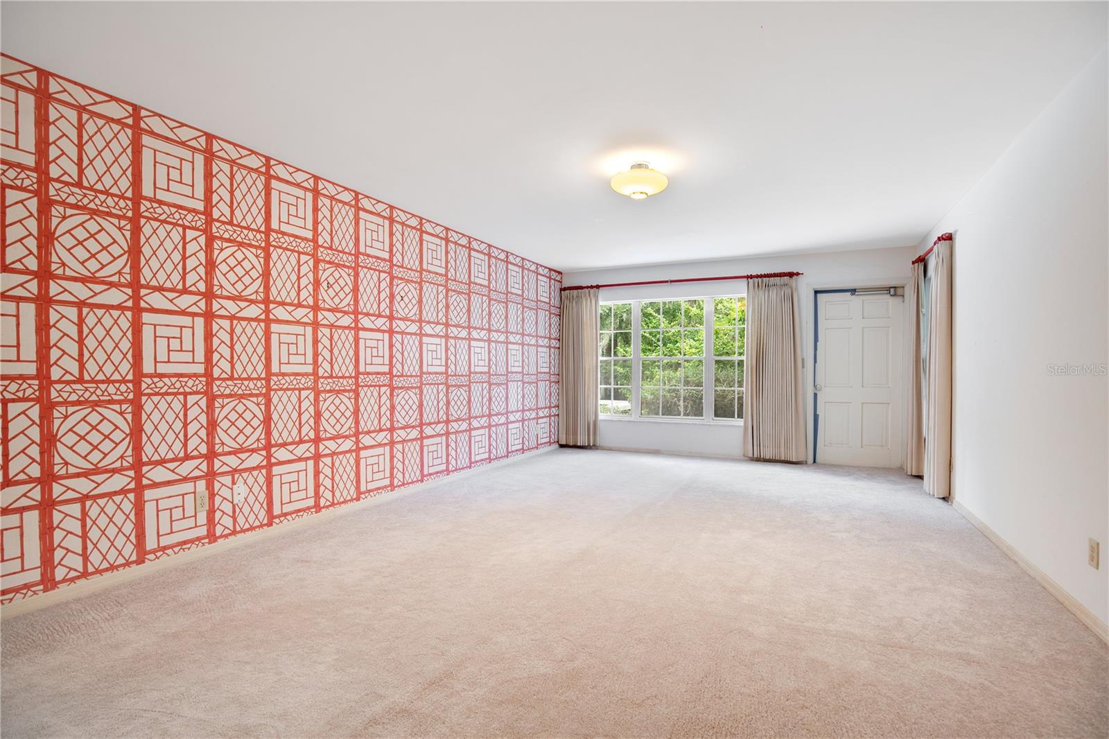 SUMMERPORT BEACH - Residential