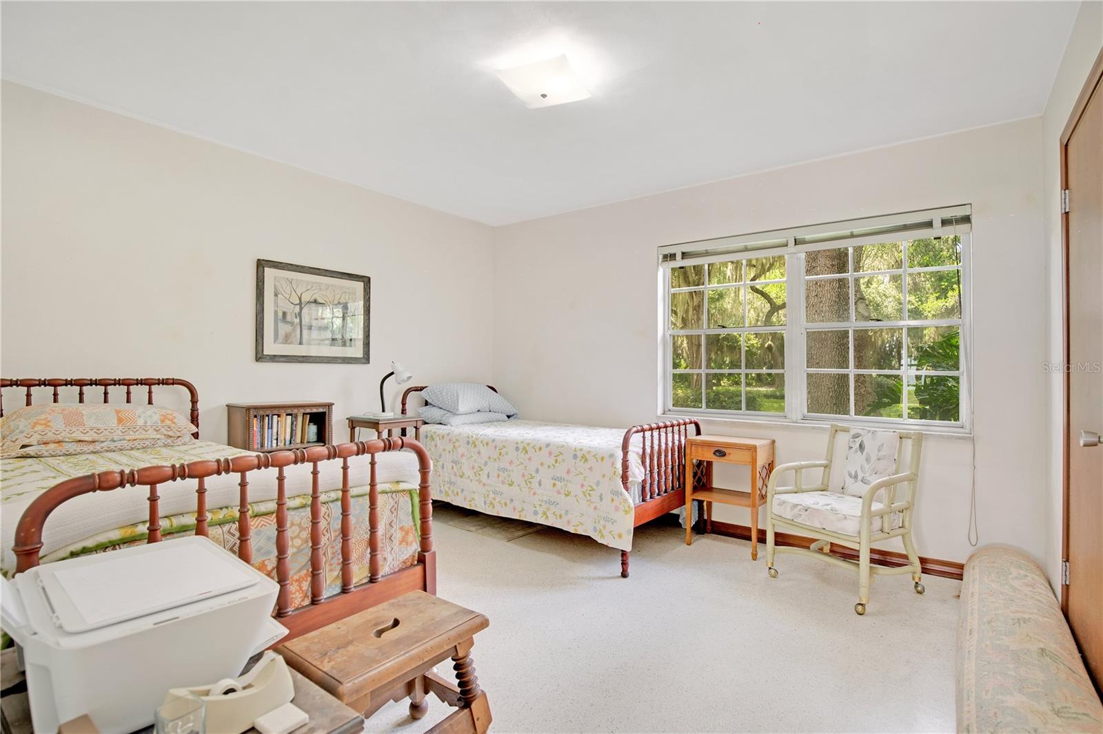 SUMMERPORT BEACH - Residential