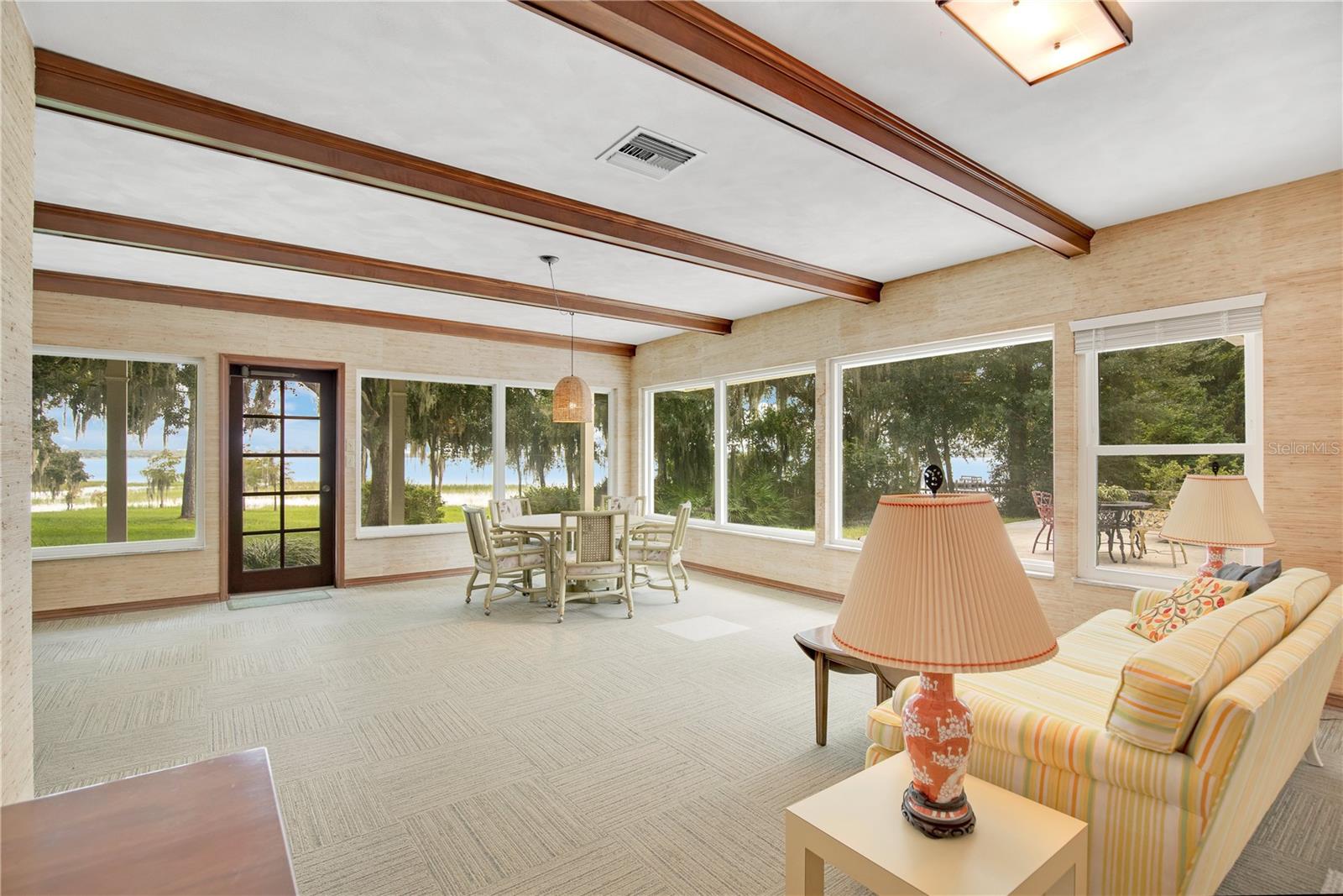 SUMMERPORT BEACH - Residential