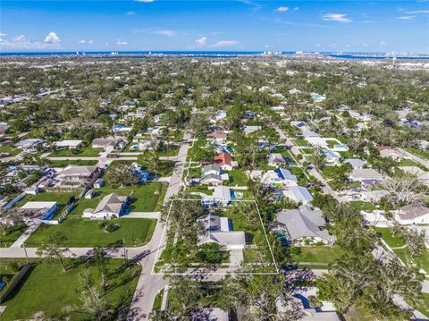 A home in SARASOTA