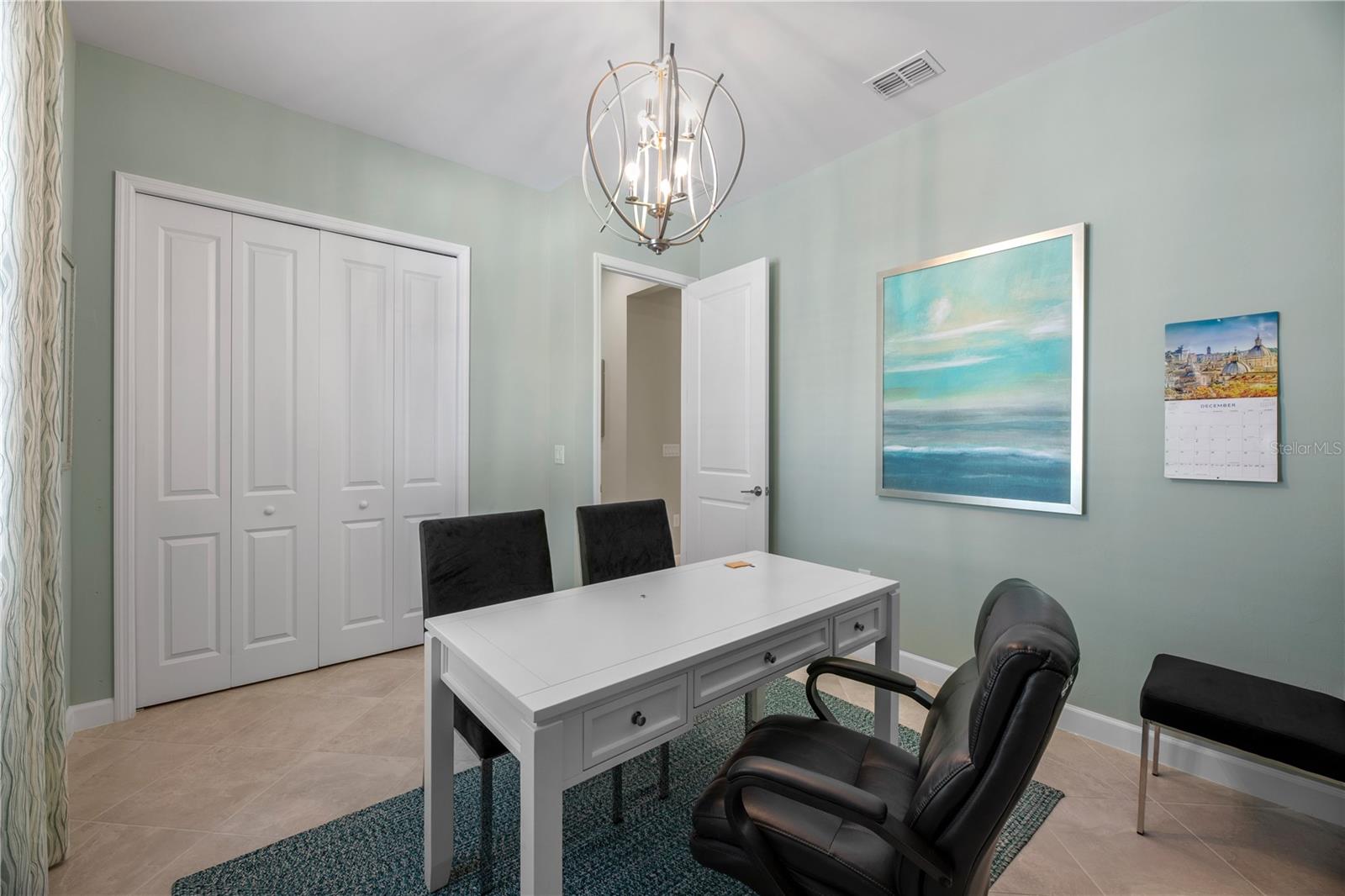 HARBOR EAST - Residential