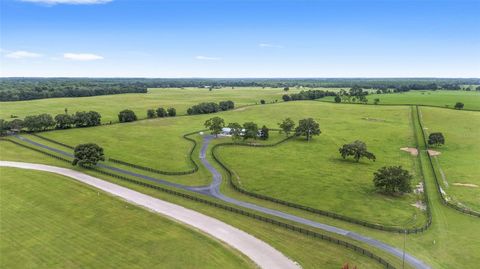 Tiny photo for 18800 SE 47th Place, Morriston, FL 32668 (MLS # OM712721)