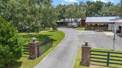 Tiny photo for 18800 SE 47th Place, Morriston, FL 32668 (MLS # OM712721)