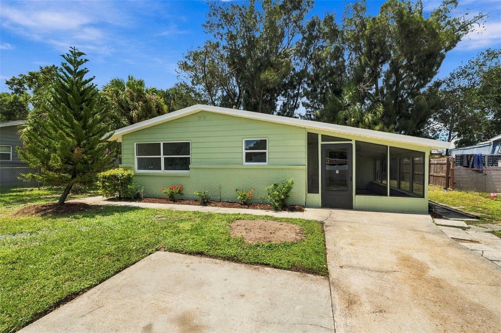 Photo of 5405 S 79th Street, Tampa, FL 33619 (MLS # TB8547821)