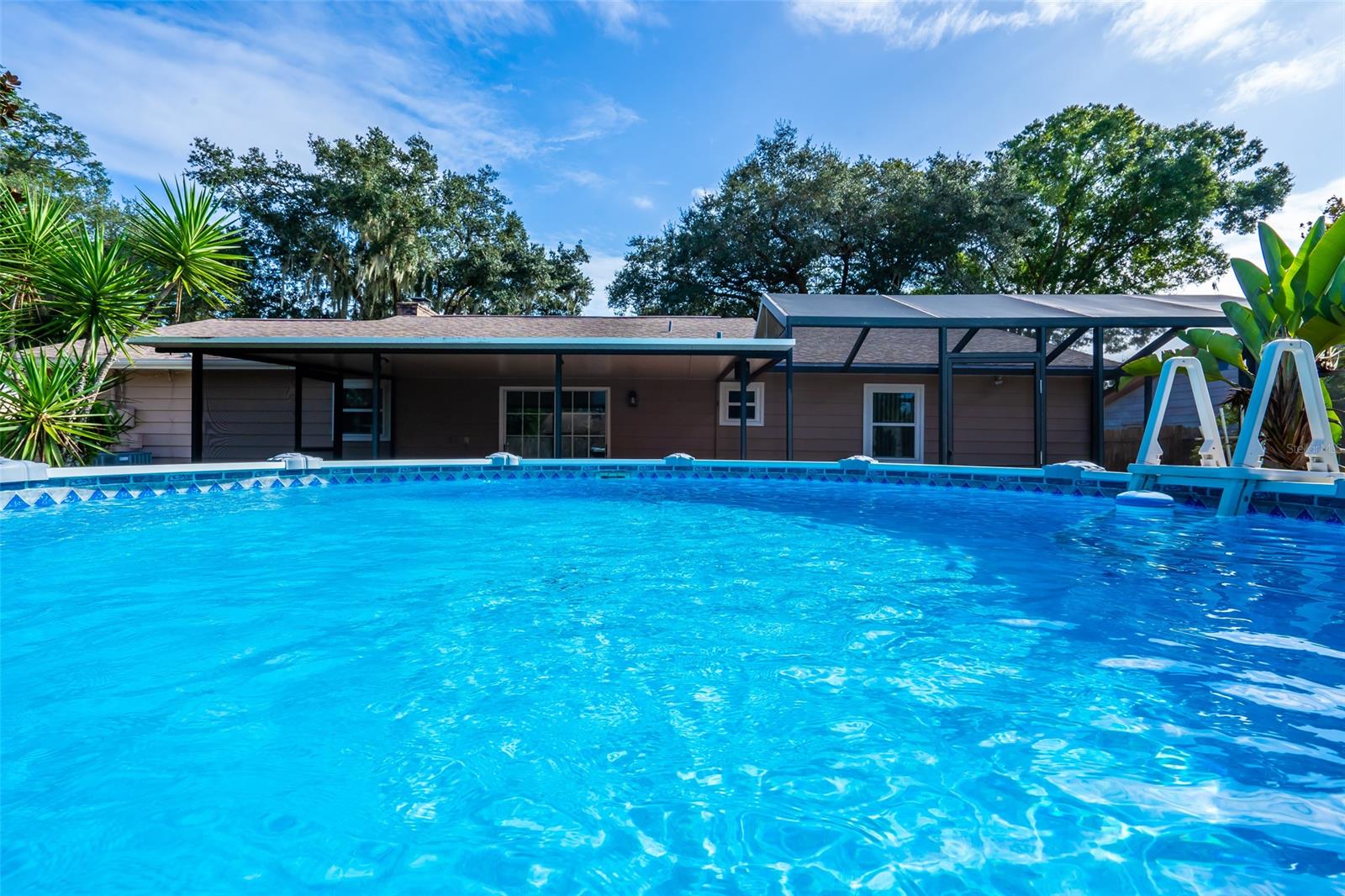 Florida Shores 01 - Residential