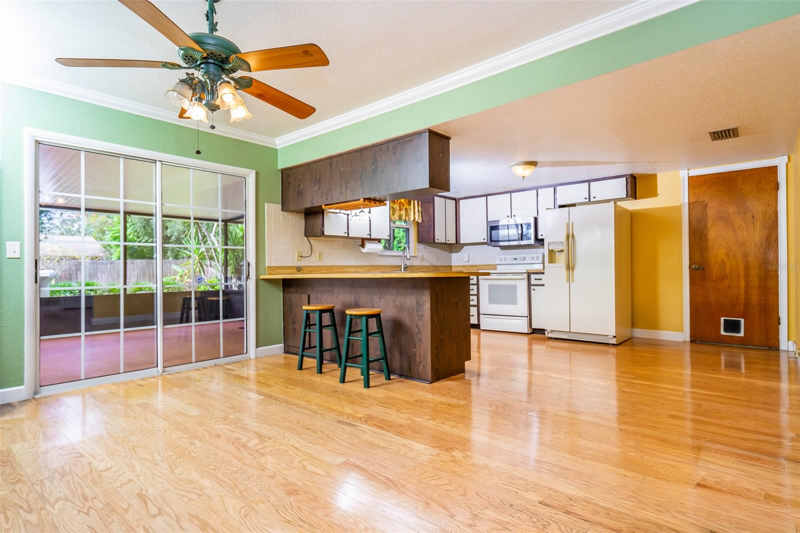 Florida Shores 01 - Residential