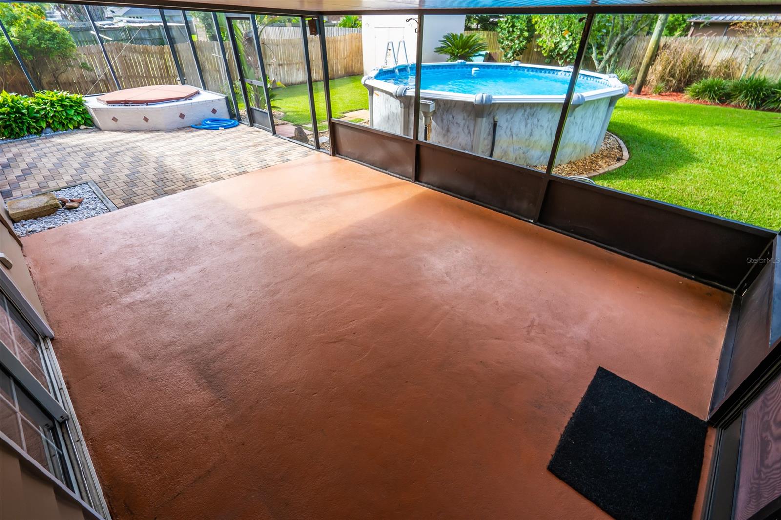 Florida Shores 01 - Residential