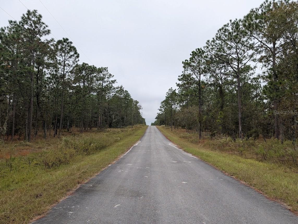 RAINBOW LAKES ESTATE - Land