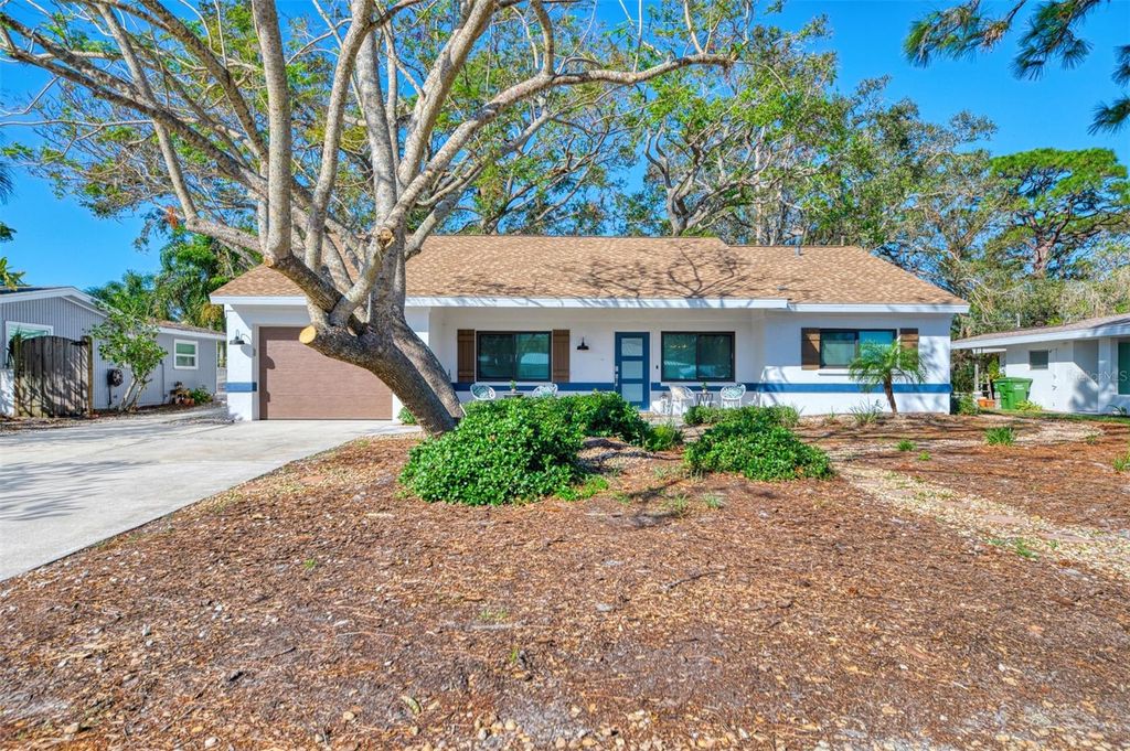 Photo of 2120 Craft Lane, Sarasota, FL 34239 (MLS # A4696329)