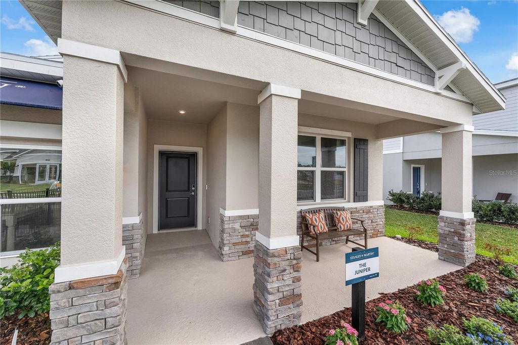 Photo of 6714 Winterberry Drive, Lake Hamilton, FL 33851 (MLS # O6389141)