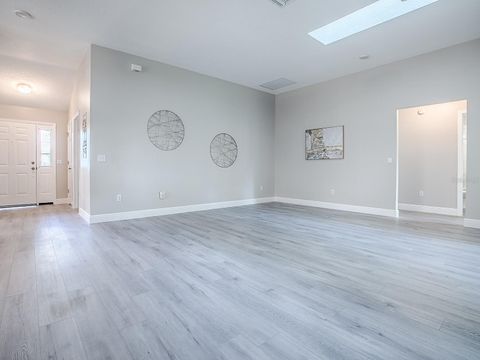 Tiny photo for 702 Perez Place, The Villages, FL 32159 (MLS # G5105886)