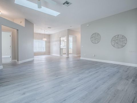 Tiny photo for 702 Perez Place, The Villages, FL 32159 (MLS # G5105886)