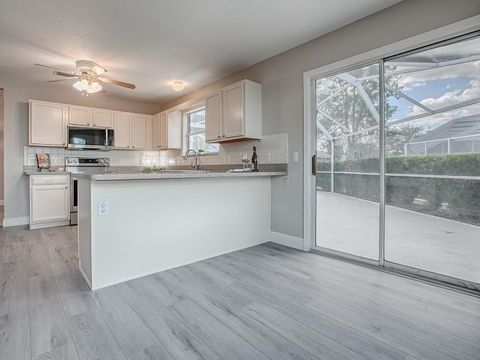 Tiny photo for 702 Perez Place, The Villages, FL 32159 (MLS # G5105886)