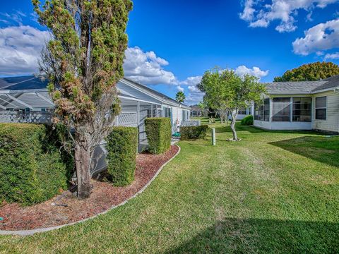 Tiny photo for 702 Perez Place, The Villages, FL 32159 (MLS # G5105886)