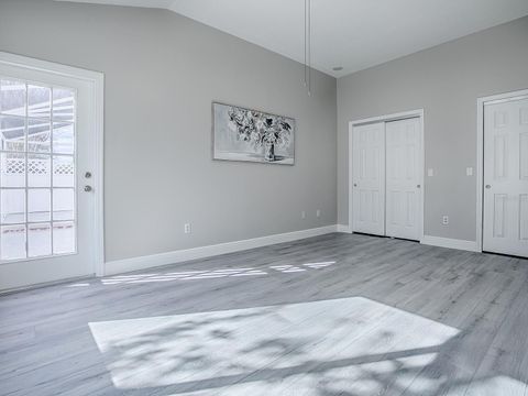 Tiny photo for 702 Perez Place, The Villages, FL 32159 (MLS # G5105886)