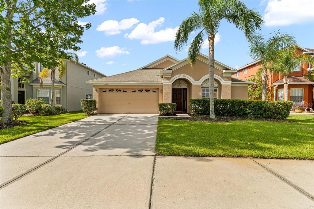 Photo of 31110 BRIDGEGATE DRIVE, WESLEY CHAPEL, FL 33545 (MLS # T3452632)