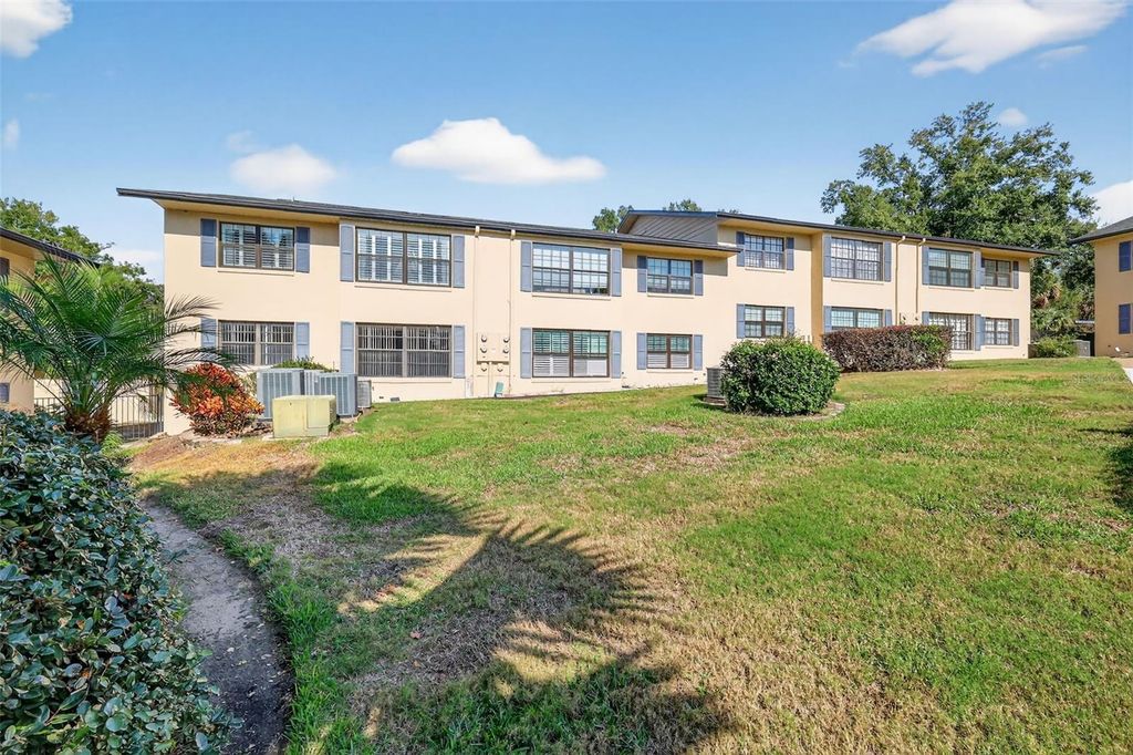 Photo of 110 N Tremain Street #105, Mount Dora, FL 32757 (MLS # G5105261)