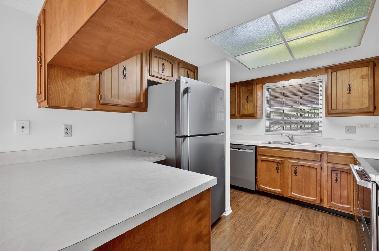 LAKEWOOD CONDO - Residential