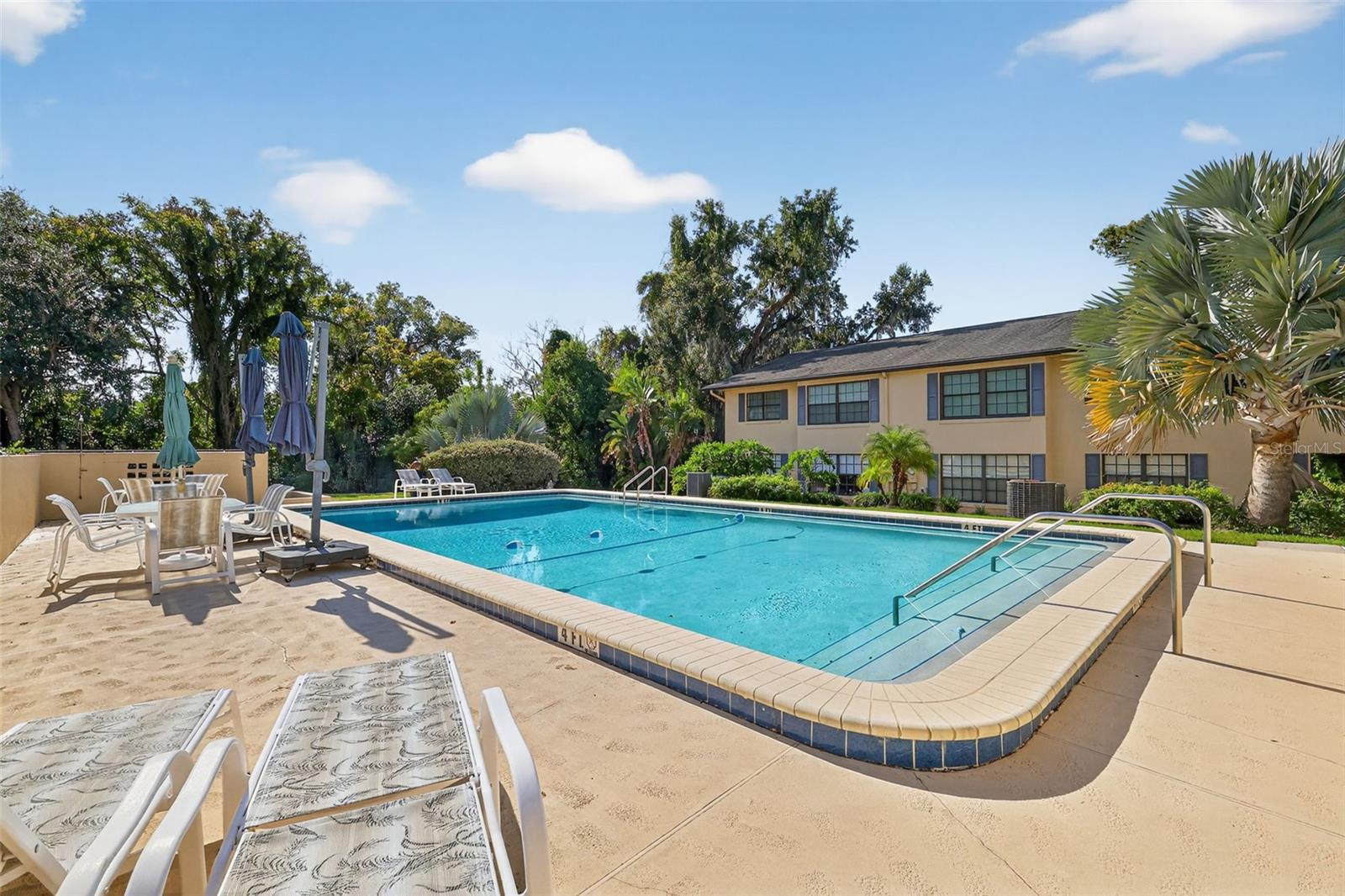 LAKEWOOD CONDO - Residential