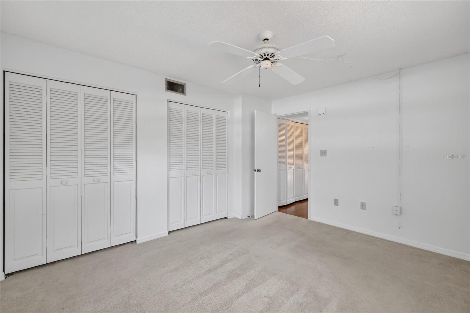 LAKEWOOD CONDO - Residential