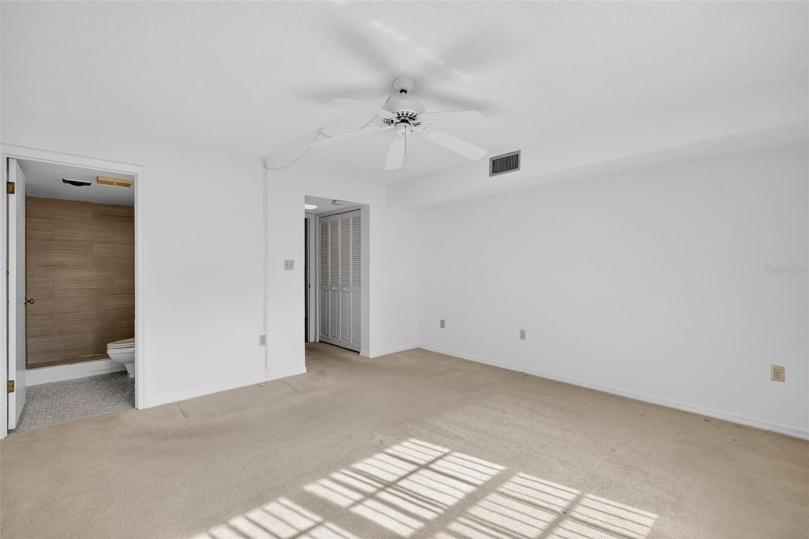 LAKEWOOD CONDO - Residential