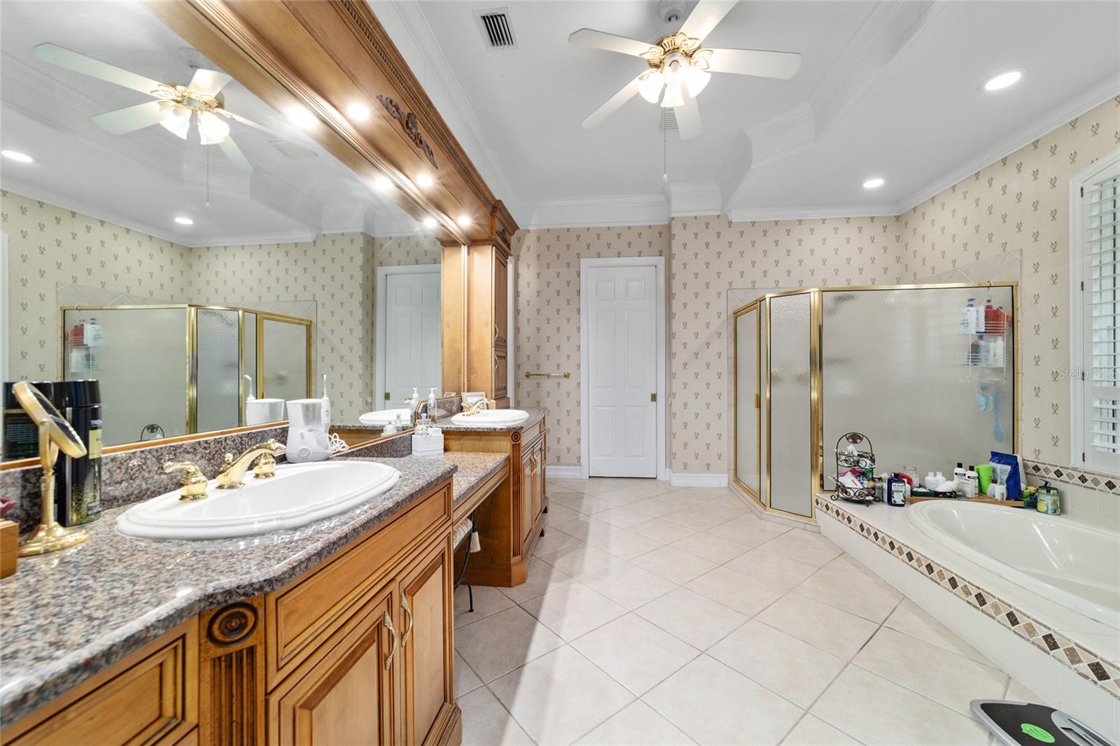 COUNTRY CLUB/OCALA UN 02 - Residential