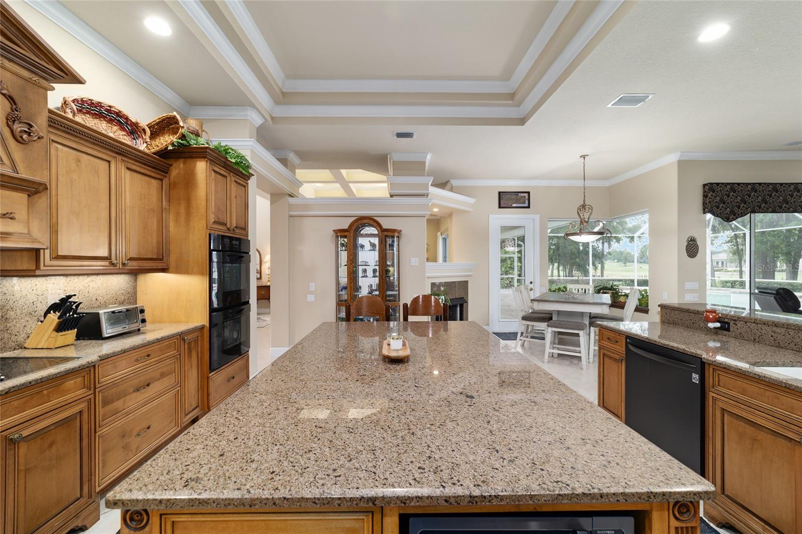 COUNTRY CLUB/OCALA UN 02 - Residential