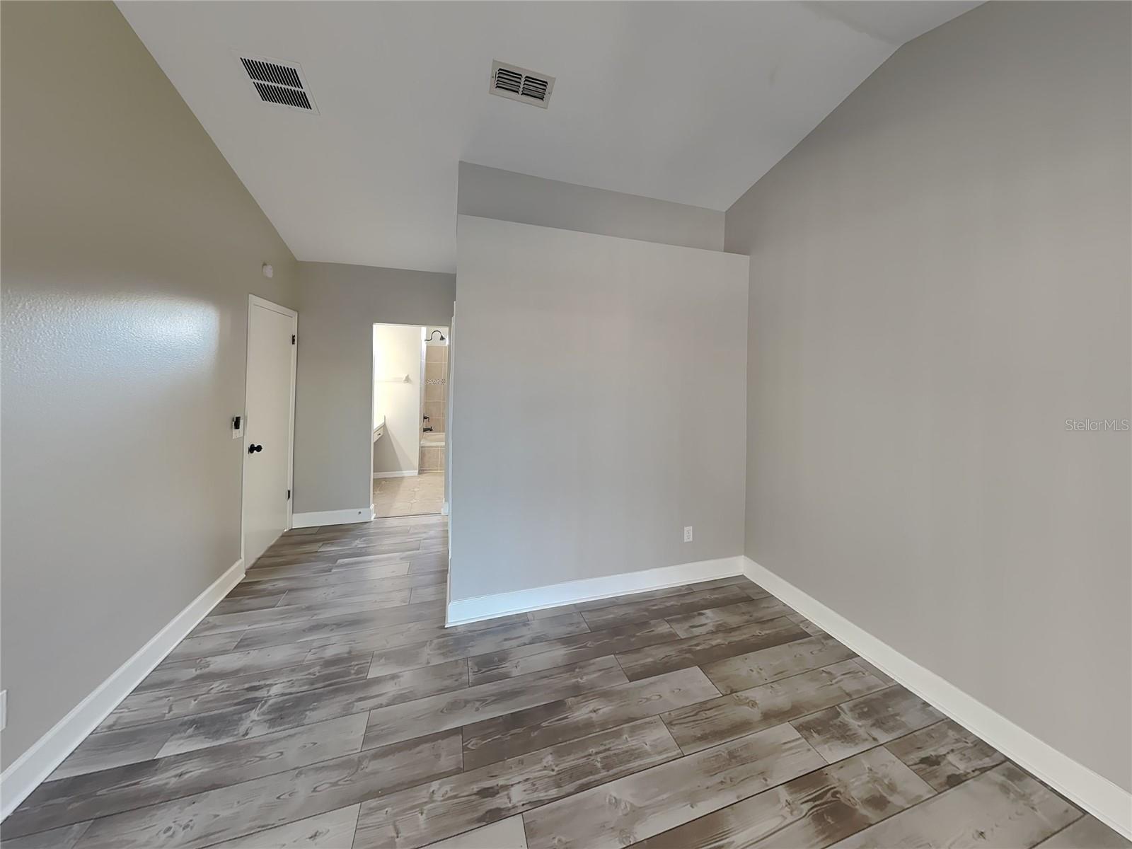 ROCKET CITY - Residential Lease