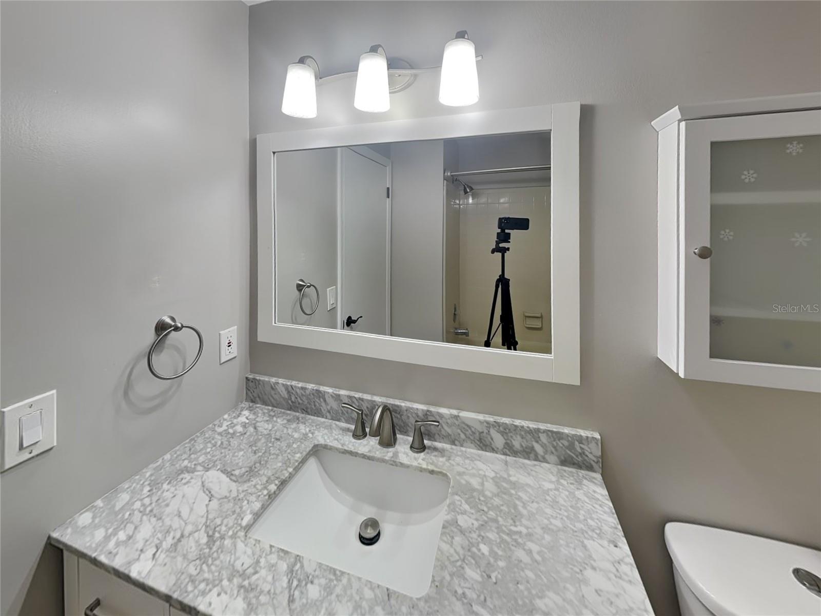 ROCKET CITY - Residential Lease